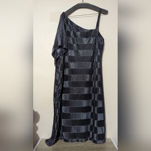 Le Chateau Stunning Asymmetrical Dress Texture Shimmery Size XL New With Tags!